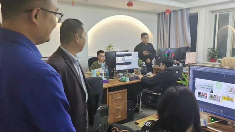 媒体邀约费用通常包括以下几部分：